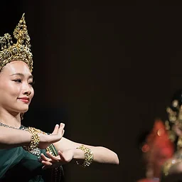 International Dance Experience