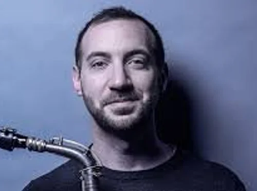 SAT 8 & 9:30 - Alex LoRe