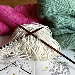 Introduction to Knitting: Beginner Basics with Kelly Mullligan