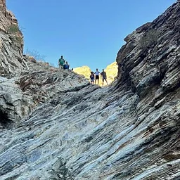 Magnesia Canyon Hike