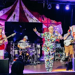 Live Music: Retro Nerds