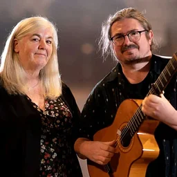 Stage Door Concert: Niamh Parsons and Graham Dunne
