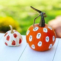 Pumpkin Decorating