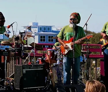 Live Music at 5506′ with Mystic Vibrations