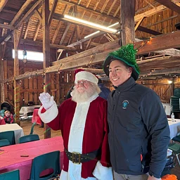 Sutton Chain of Lights & Breakfast with Santa 2026