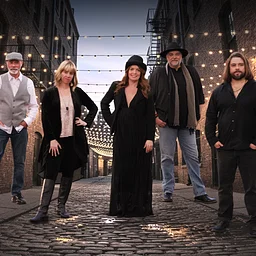 Fleetwood Gold – America’s Fleetwood Mac Experience
