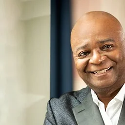 Bruce Henry: Singing Our Story – Community Sings