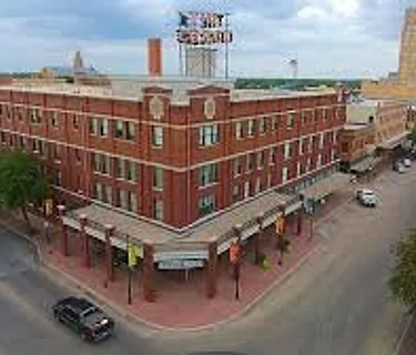 Summer STEAM: Polarized Light Mosaics