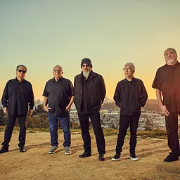 The Egg Presents: Los Lobos