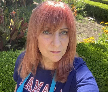 Sorry No June First Friday Open Studios @ Artist Leslie Pierce Studio - Installing Group Exhibit at Union Hall Gallery