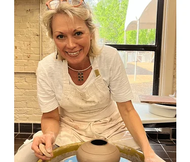 Wednesday Morning Pottery Class with Catherine McMurray
