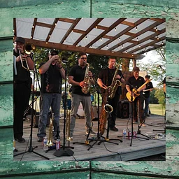 Concert in the Barn - Belfast Cowboys Lite