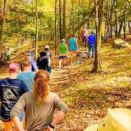 Free Guided Fall Hike – Peak Fall Foliage in Saratoga Springs