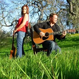 LIVE MUSIC – The Belmores
