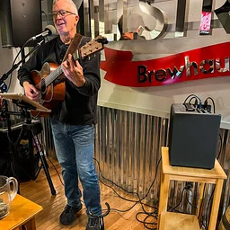 CAROLS & TUNES WITH RANDY SANDERSFELD AT MILLSTREAM BREWING CO.