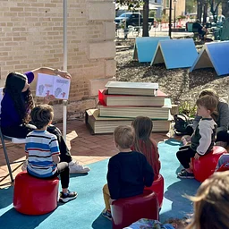 Story Time at Hemisfair with Magik Theatre & Morning Book Club