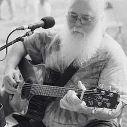 Live Music: Davis Tucker