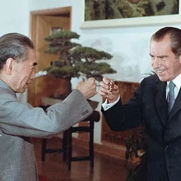 Shelley Conducts Nixon in China