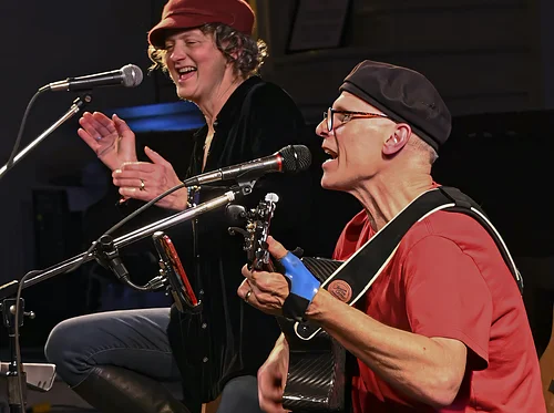 Sara Thomsen & Peter Mayer