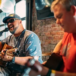 Live Music: William & Adam