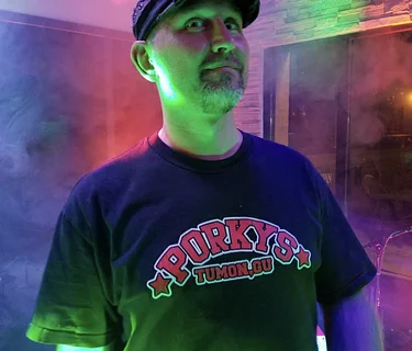 Music with Chris Switzer!