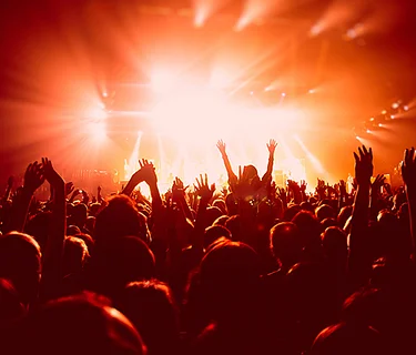 You Oughta Know: Alanis Morissette and the Women Who Rocked the Industry