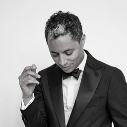 Jose James Sings Sinatra