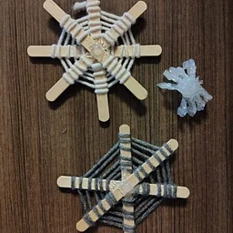 Crafting Saturday: Spiderweb Popsicle Craft