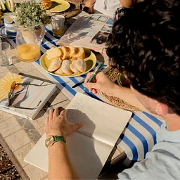 Taste and Smell: Food Writing that Activates the Senses with Dr. Bradshaw-Mittal