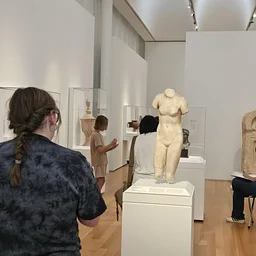 Teens Sketch in the Galleries