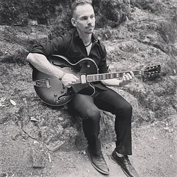 Live Music: John Johns
