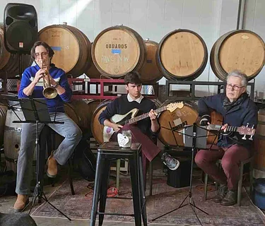 Live Music With Sunny Rah Rah 10/24/26