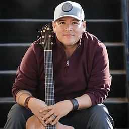 Live Music with Andy Garcia