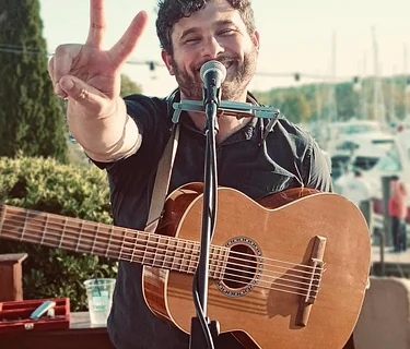 Friday Music by Alex Peters