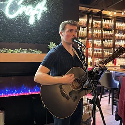 Luke Heidorn | Music on the Patio