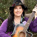 Suzanne’s Band Duo