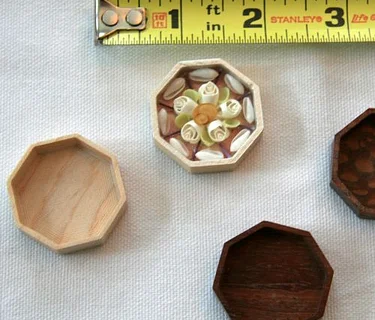 Sailors Valentine Pendant Workshop with Helaine Buckley