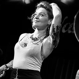 Meschiya Lake and the Moodswingers