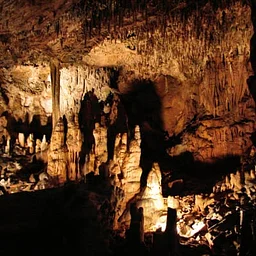 DAY TRIP: Grand Caverns Live Park Tour- Grottoes, VA