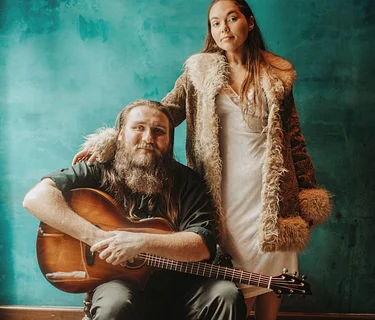 Sunday Brunch Live Music Series – Rachel & Ty