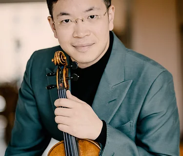 Falletta Conducts John Williams