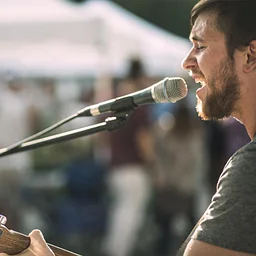 Live Music: Josh Branch