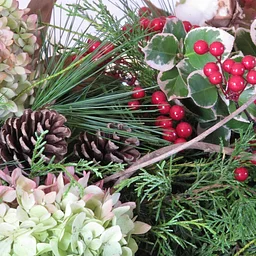 Festive Flair: Holiday Centerpiece Workshop morning