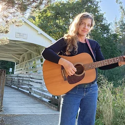 Friday Night Live Music with Bekkah McAlvage