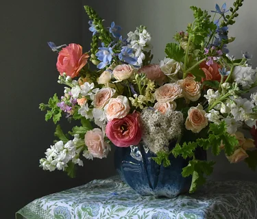 Spring in Bloom: A Mother’s Day Floral Design Workshop