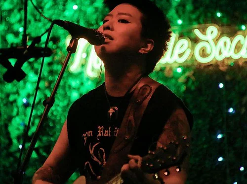 Lyd Low // Aud Whitson // Lovely Late Bloomer