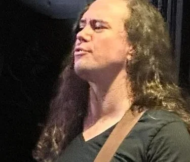 Live Music: Jason Mitch