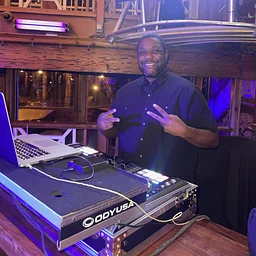DJ Waxx Live