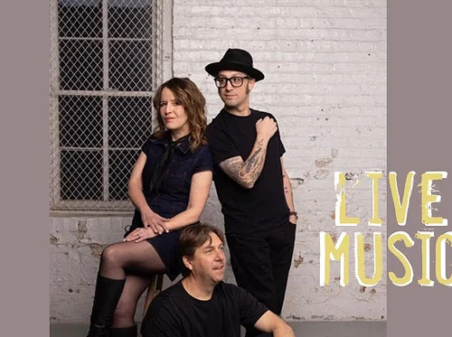 Live Music: Nikki O’Neill