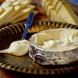 Wine & Cheese Club Pickup Day - November 23 *Special Monday Pick Up for Thanksgiving Week*